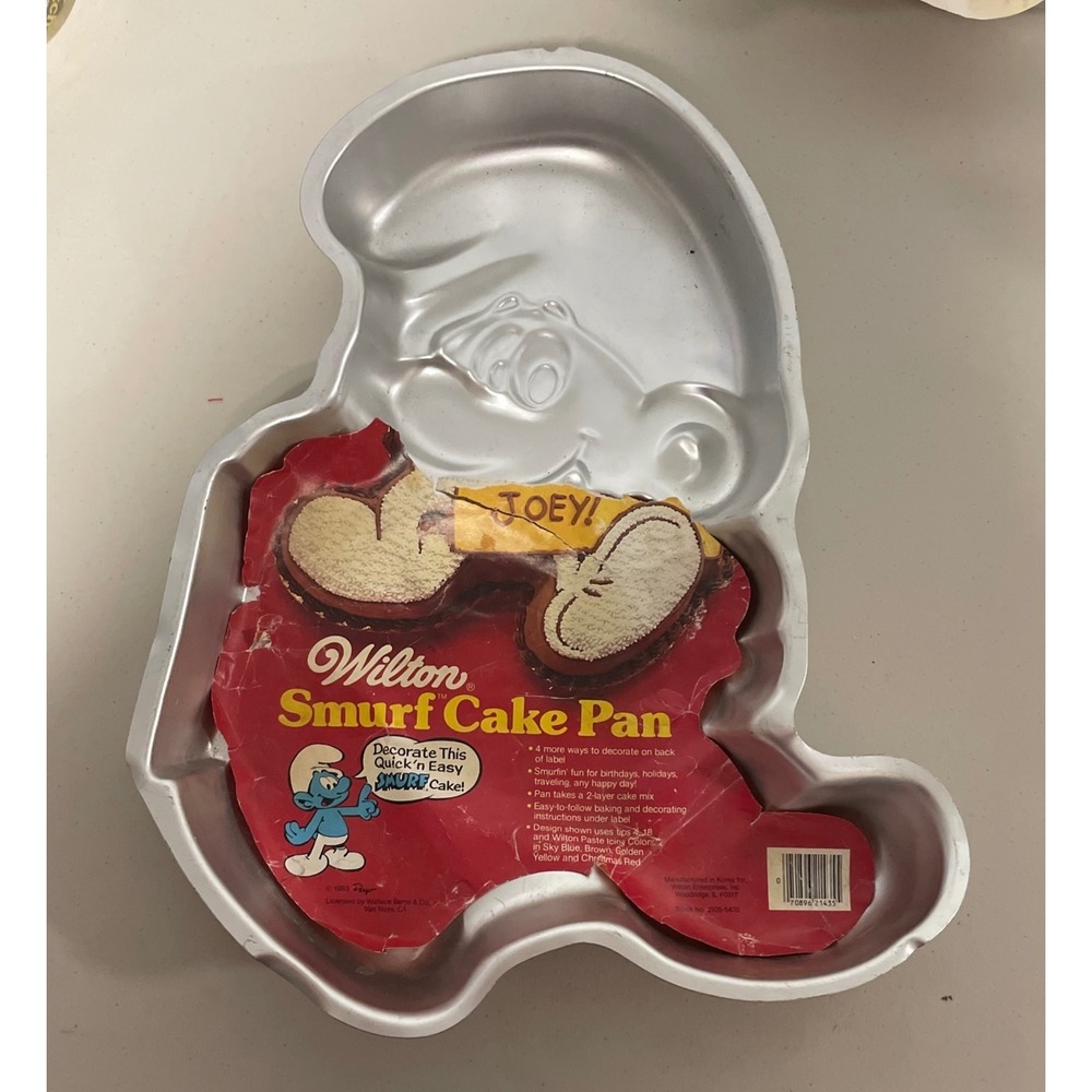 Vintage 1983 Wilton Smurf Cake Pan Aluminum Baking Mold Retro Cartoon